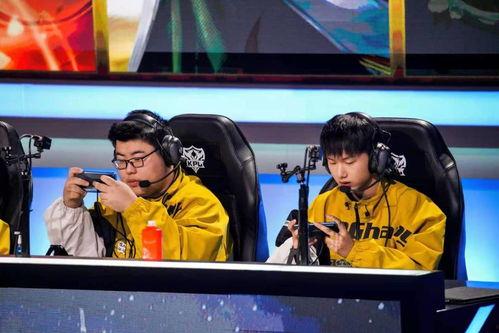 小胖吃瓜爆料kpl,KPL赛场背后的精彩瞬间