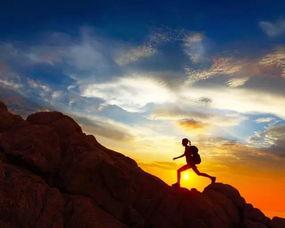 爬山吃瓜说说,品味瓜果乐趣